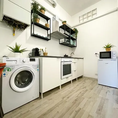 Dea Dreams APARTMENT Lodi Wi-Fi Metro a 2 passi-3